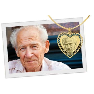 1 fotosieraad hart met sierrand gegraveerd goud