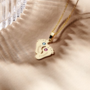 1 geboortestenen in hanger van goud