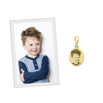 1 gouden bedel met foto ovaal