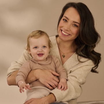 1 gouden hanger met geboorte steen