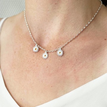 1 gouden ketting drie madeliefjes geboortestenen