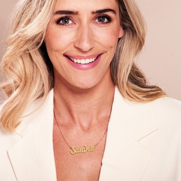 1 gouden naamketting model sandra