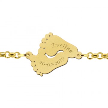 2 gouden armband met naam en voetjes