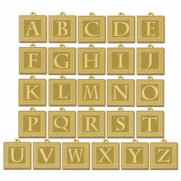 3 gouden letter ketting vierkant