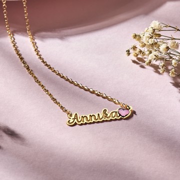 3 gouden naamketting met hartjes steen model annika