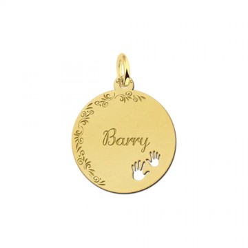 Gouden hangertje rond met je naam met bloemrand en handjes