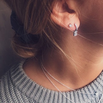 Oorringen witgoud diamant 0 60 crt 22827 nl g