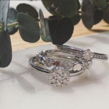 Ring witgoud briljant 0 30 crt 14047 nl g